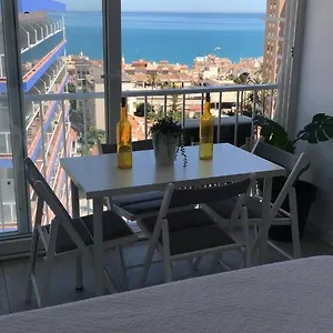 Apartamento En Playa La Carihuela Cascada Summer Apartamento Torremolinos